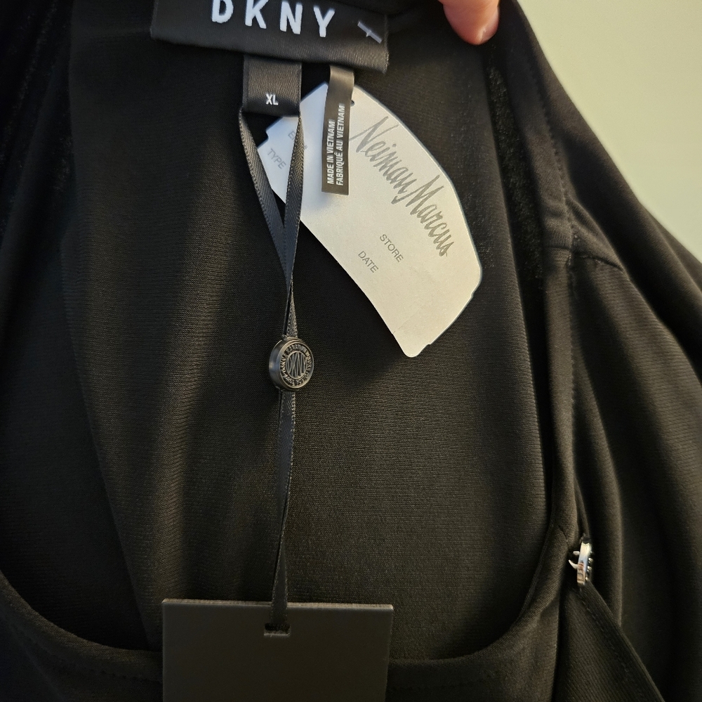 DKNY Black Short Sleeve Women's Size XL Top Ruffle New With Tags - Picture 10 of 11